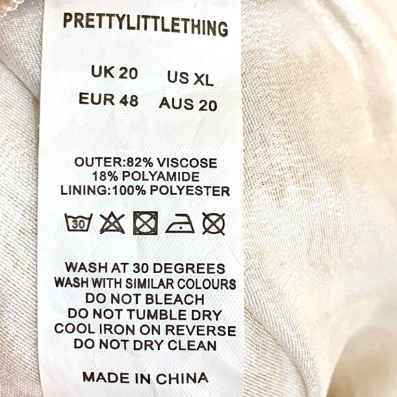 PrettyLittleThing Off Shoulder Yellow Paisley Tile Print Bardot Maxi Dress US XL - Picture 10 of 12